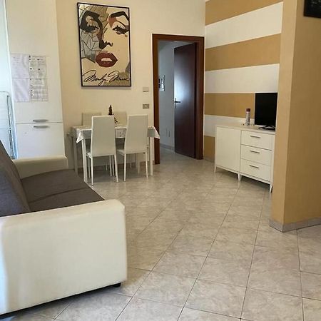 Marilyn House Daire Desenzano del Garda Dış mekan fotoğraf
