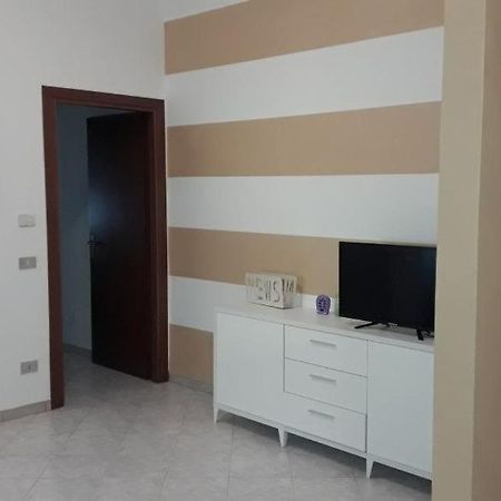 Marilyn House Daire Desenzano del Garda Dış mekan fotoğraf