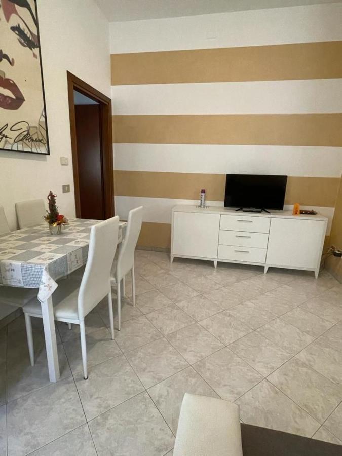Marilyn House Daire Desenzano del Garda Dış mekan fotoğraf