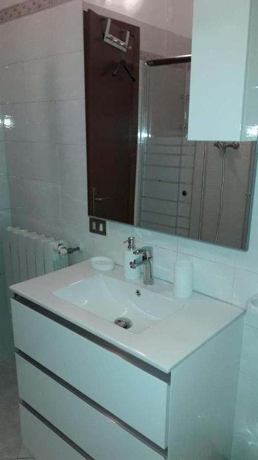 Marilyn House Daire Desenzano del Garda Dış mekan fotoğraf